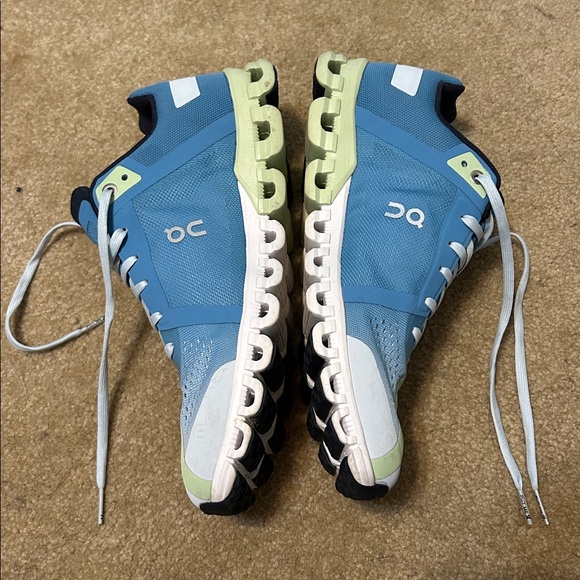 ON Cloudflow Blue and Green Sneakers, 9 - Picture 3 of 10